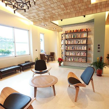ลีวีไซด์ เฮาส์ Bed & Breakfast เมืองฮวาเหลียน ภายนอก รูปภาพ