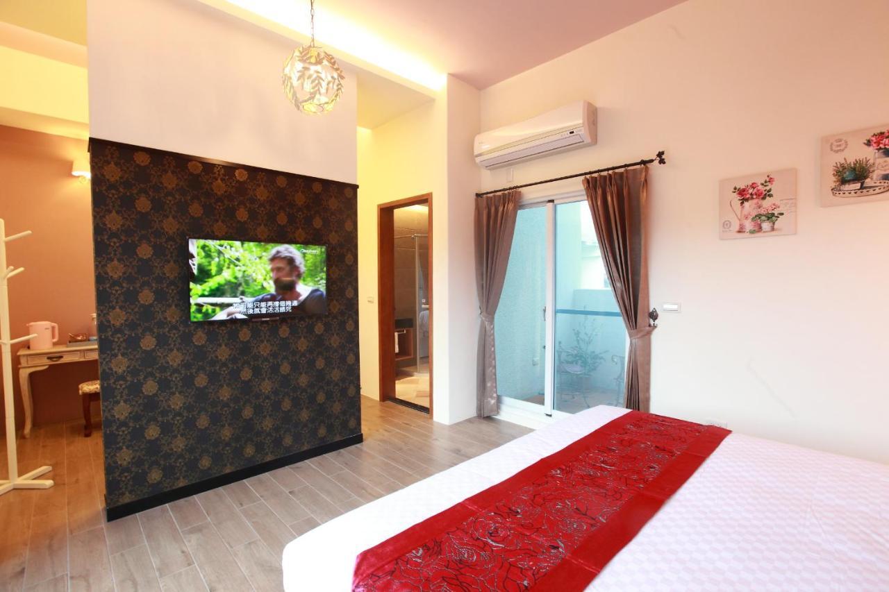 ลีวีไซด์ เฮาส์ Bed & Breakfast เมืองฮวาเหลียน ภายนอก รูปภาพ
