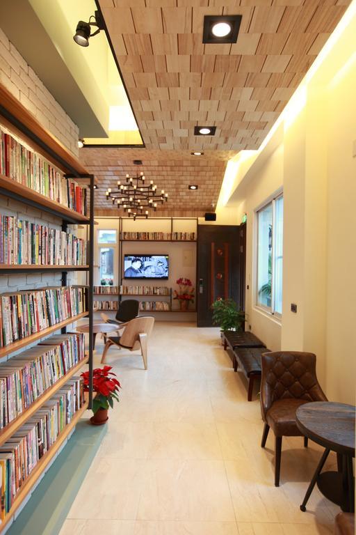 ลีวีไซด์ เฮาส์ Bed & Breakfast เมืองฮวาเหลียน ภายนอก รูปภาพ