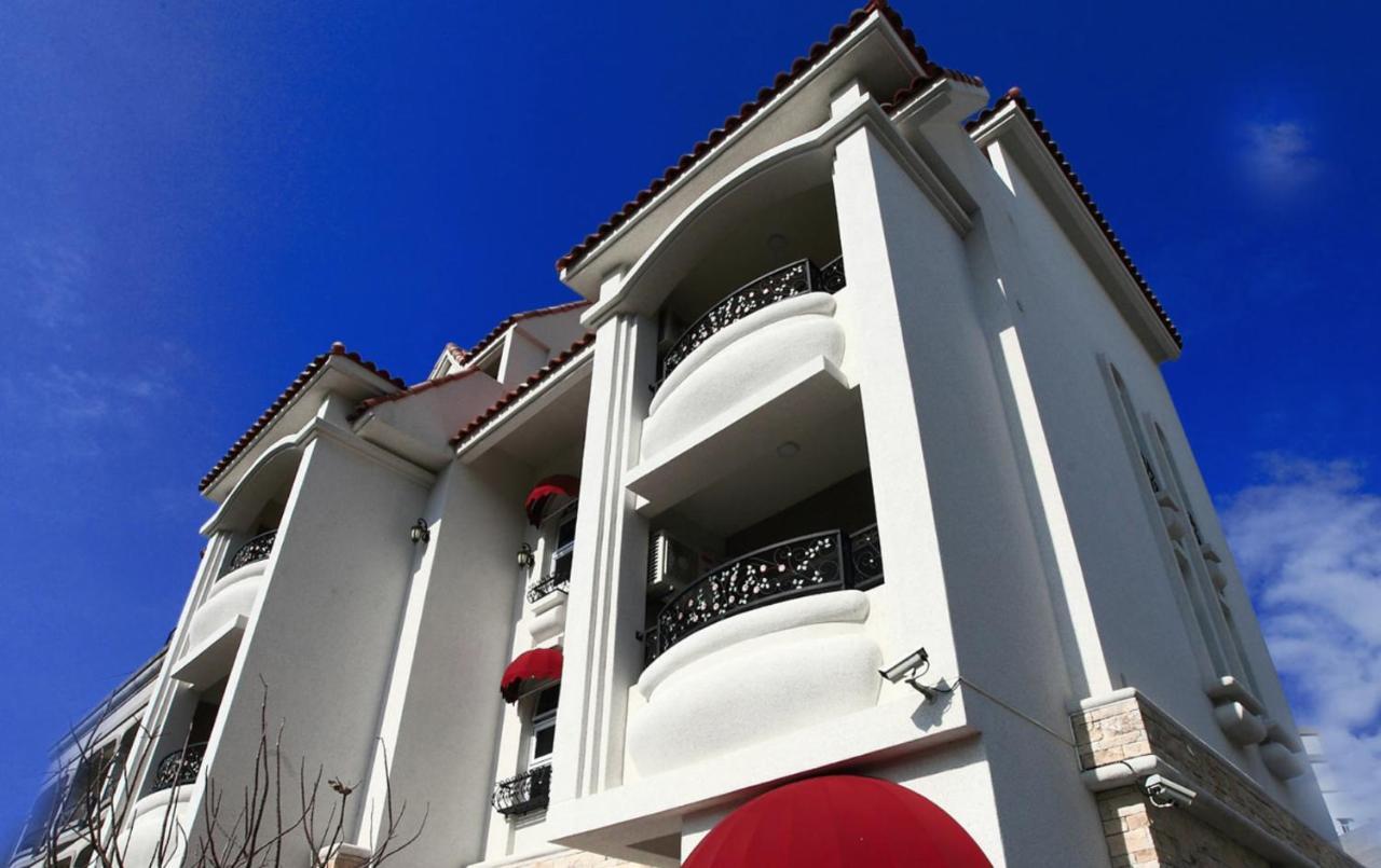 ลีวีไซด์ เฮาส์ Bed & Breakfast เมืองฮวาเหลียน ภายนอก รูปภาพ